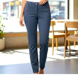 Chico’s So Slimming Gray Slim Fit Pants